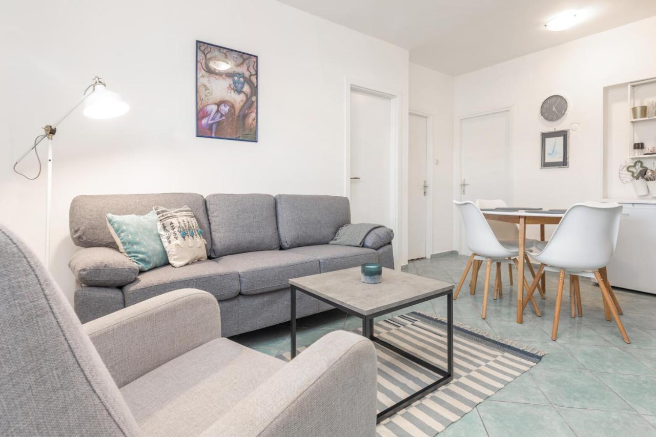 Apartments Villa Pavle 罗维尼 外观 照片