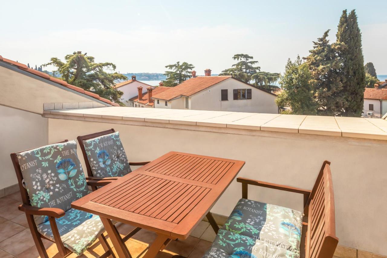 Apartments Villa Pavle 罗维尼 外观 照片