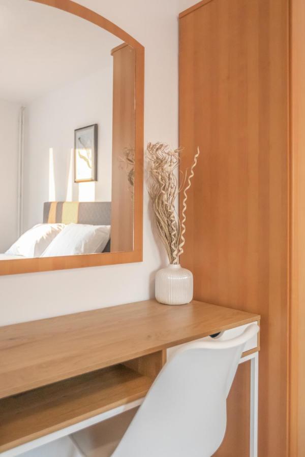 Apartments Villa Pavle 罗维尼 外观 照片