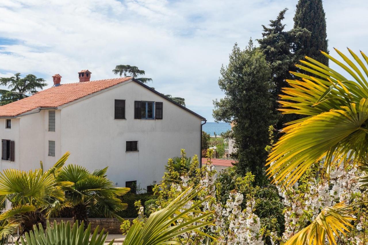 Apartments Villa Pavle 罗维尼 外观 照片