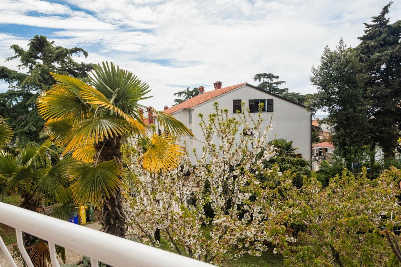 Apartments Villa Pavle 罗维尼 外观 照片